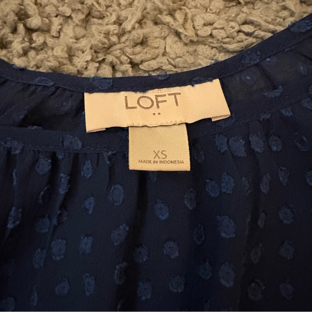 Sheer patterned blouse - Picture 3 of 5